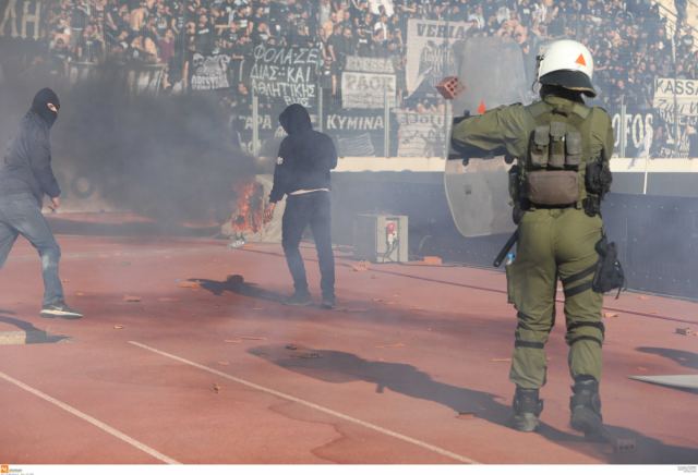 Θα γίνει κανονικά ο τελικός - Οι φωτογραφίες της ντροπής από τα επεισόδια!