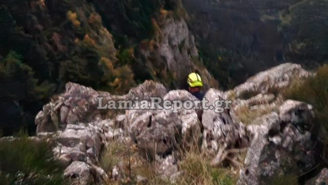 Πολύωρη επιχείρηση διάσωσης 35χρονου από την 7η ΕΜΑΚ στον Παρνασσό (ΦΩΤΟ)