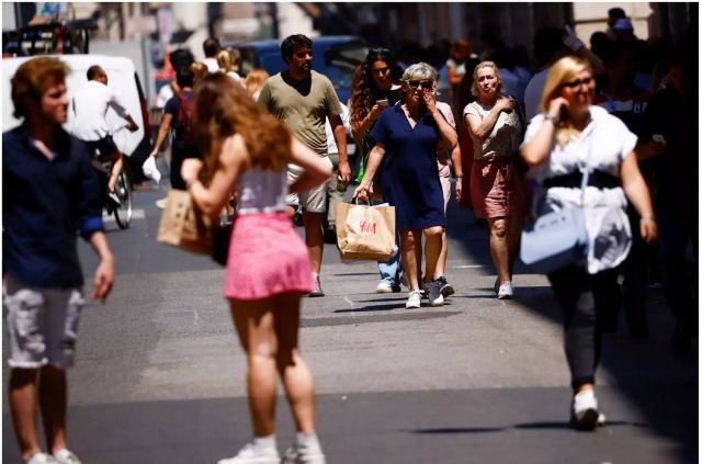 «Σαρώνει» στην Κρήτη η παραλλαγή Eris του κορωνοϊού, επικρατεί στο 70% των κρουσμάτων! «Καμπανάκι» Σουρβίνου για επιδείνωση το χειμώνα