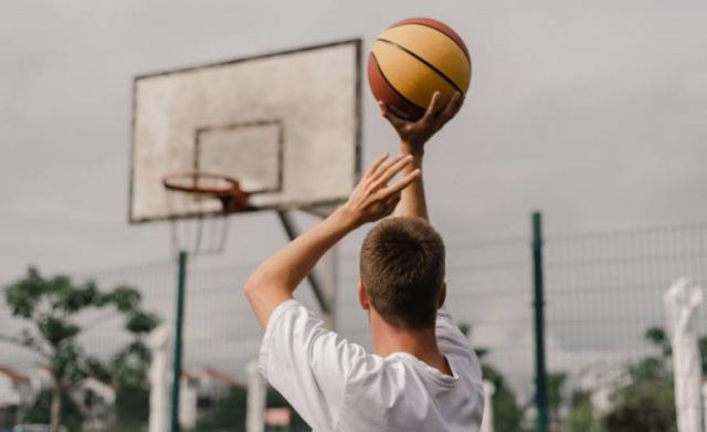 Ξεκινά το 1ο Stylida Street Basket!