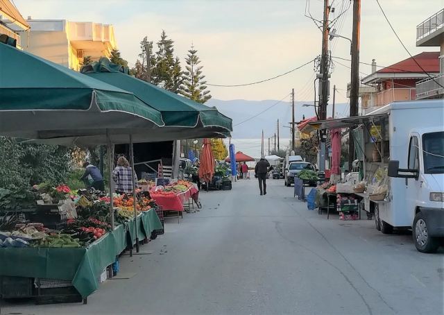 Καμένα Βούρλα: Ξεκινά η λειτουργία των λαϊκών αγορών