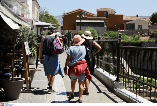 40 θάνατοι από κορωνοϊό την τελευταία εβδομάδα - 25 οι διασωληνωμένοι, μικρή μείωση των εισαγωγών