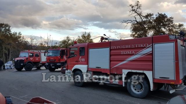 Έκτακτο: Ξέσπασε πυρκαγιά σε δύο διαφορετικές εστίες στις Κομποτάδες