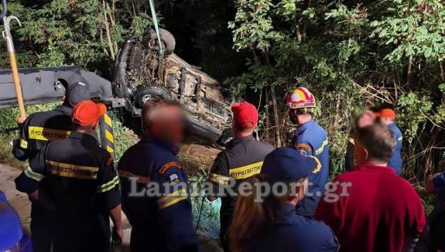 Λαμία: Συναγερμός για οδηγό που έπεσε σε σούδα (ΒΙΝΤΕΟ-ΦΩΤΟ)