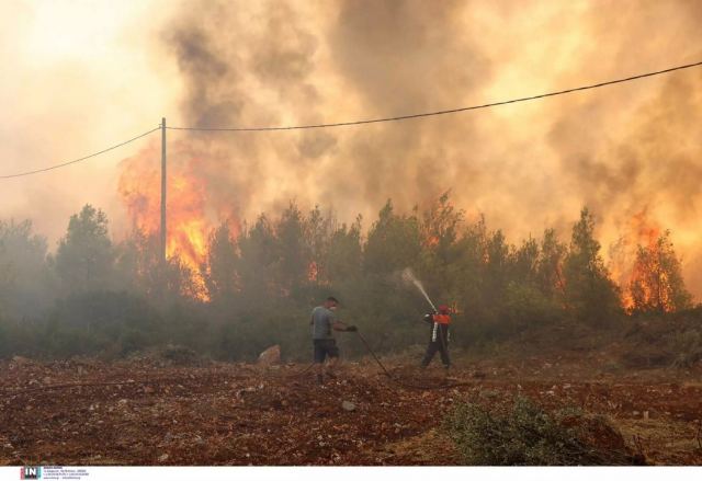 Συναγερμός για φωτιές την Κυριακή - Για πρώτη φορά βαθμός επικινδυνότητας 5, στις «κόκκινες» περιοχές και η Φθιώτιδα