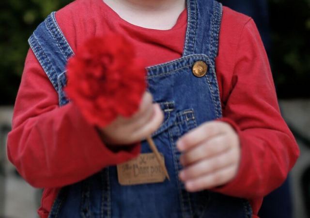 8χρονη Αλεξία: Ξύπνησε και έπιασε το χέρι της μητέρας της – Δάκρυα χαράς για το κορίτσι – video