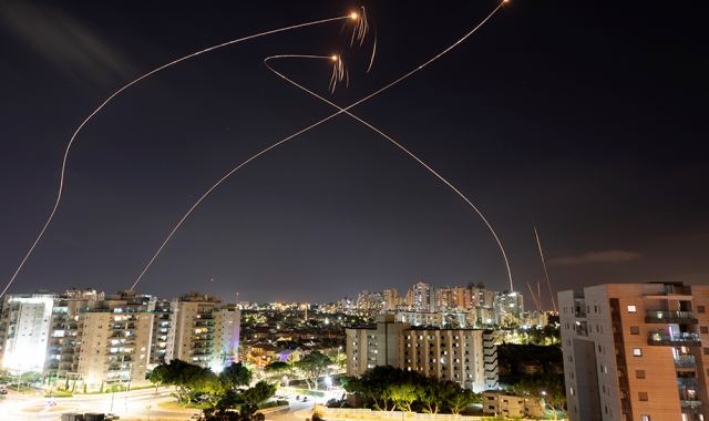 Πόλεμος Ισραήλ - Χαμάς: Ένα βήμα πριν τη χερσαία επίθεση του ισραηλινού στρατού στη Γάζα