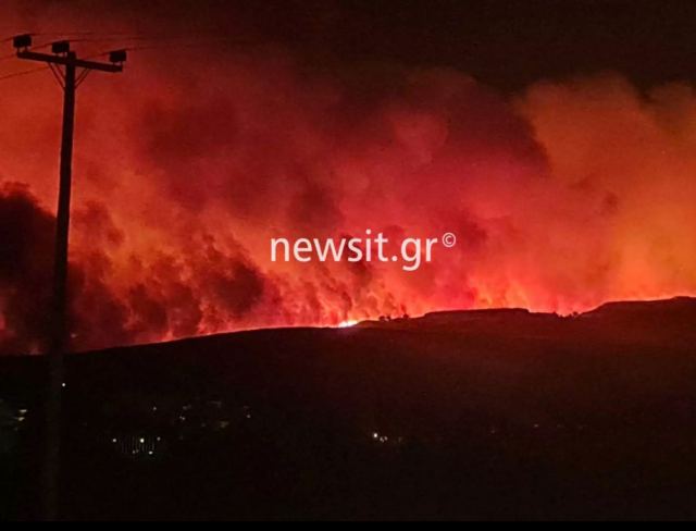 Εφιαλτική νύχτα στο Βαρνάβα! Εκκενώνεται και ο Μαραθώνας - Τιτάνια μάχη για να κρατήσουν περιορισμένη τη φωτιά μέχρι να ξημερώσει