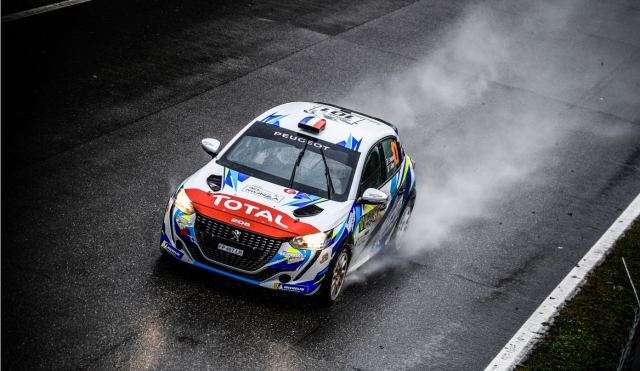 Δυνατό ξεκίνημα για το Peugeot 208 Rally 4