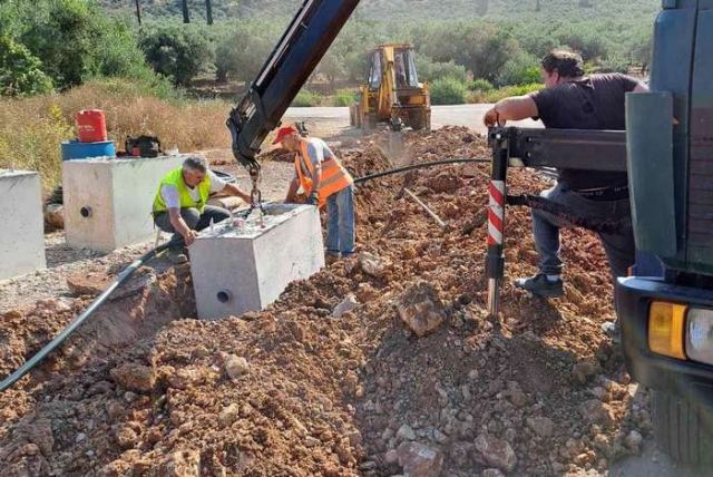 Περιφέρεια Στερεάς: Δύο σημαντικά έργα στη Φωκίδα για την οδική ασφάλεια