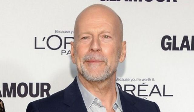 Bruce Willis: Αρνείται ότι πούλησε τα δικαιώματα χρήσης της εικόνας του