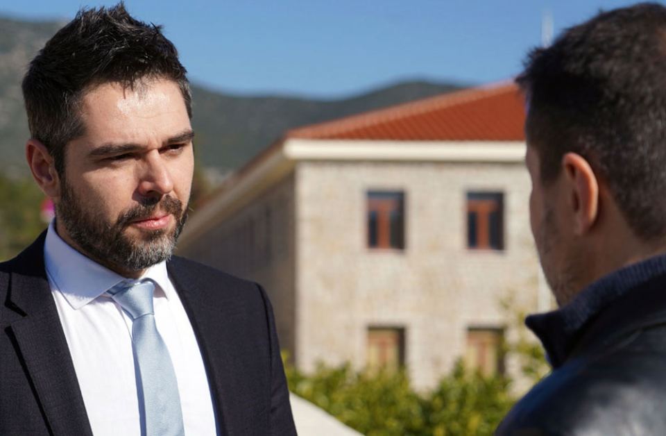 Ο Γιάννης Σαρακιώτης για διοικητή ΓΝ Λαμίας, Μαυρομαντήλα και κατάργηση Τμήματος Λογοθεραπείας