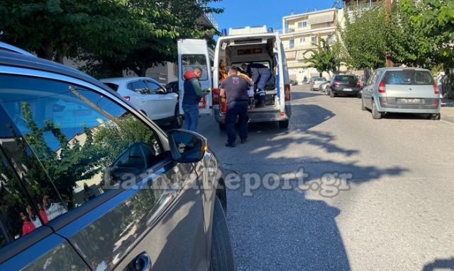 Λαμία: Γυναίκα τραυματίστηκε σοβαρά όταν χτυπήθηκε από αυτοκίνητο (ΒΙΝΤΕΟ-ΦΩΤΟ)