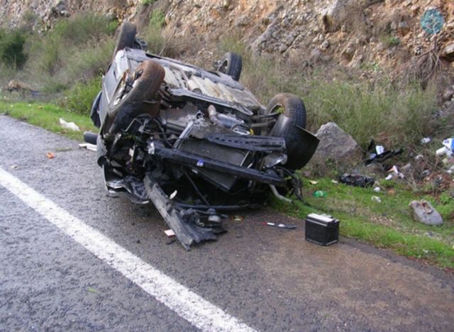 Σκοτώθηκε γυναίκα οδηγός σε τροχαίο