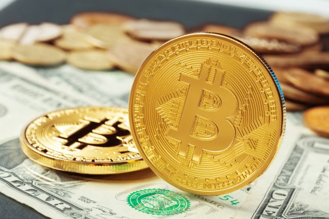 Bitcoin: Κάτω από τα 50.000 δολάρια για πρώτη φορά από τον Φεβρουάριο