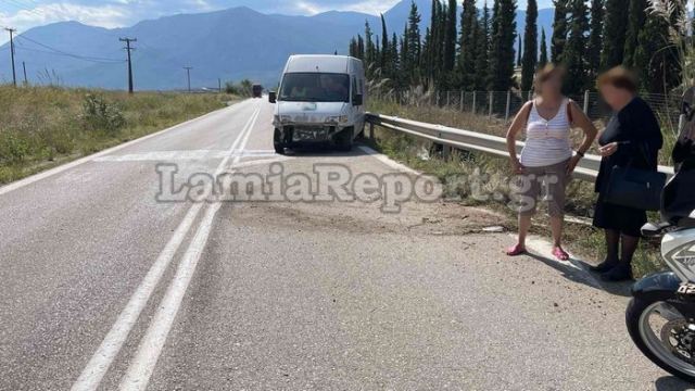 Λαμία: Τους έκλεισε το δρόμο και προκάλεσε τροχαίο - ΒΙΝΤΕΟ