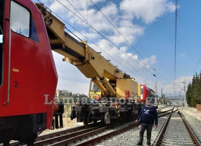 Απομακρύνθηκε το εκτροχιασμένο βαγόνι - Ομαλοποιήθηκε η κατάσταση (ΦΩΤΟ)