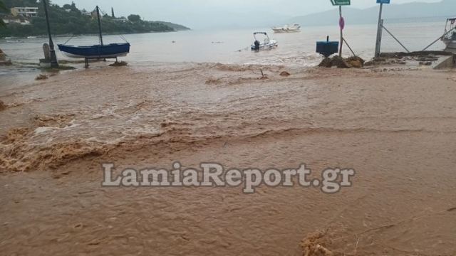 Η πλημμυρισμένη Γλύφα από… ψηλά!