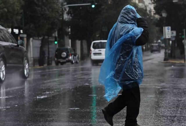 Πού θα «χτυπήσει» η κακοκαιρία εξπρές τις επόμενες ώρες - Έρχονται τα πρώτα χιόνια