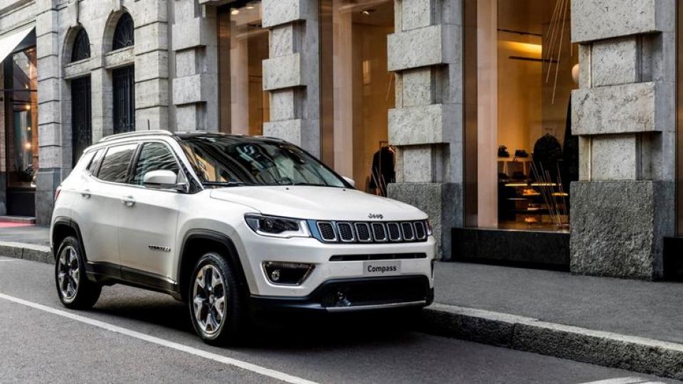 Jeep Compass με έκπτωση 1.800 ευρώ και 5ετή εγγύηση