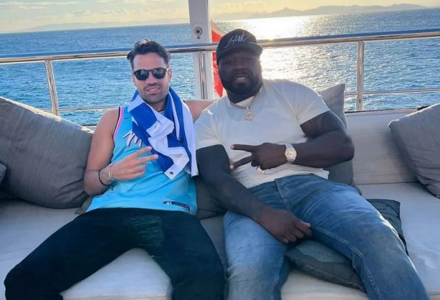 O 50 Cent διαφημίζει την Ελλάδα σε όλο τον κόσμο με ένα βίντεο