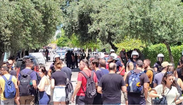 Ανεστάλη η έξωση μονογονεϊκής οικογένειας για χρέος 800 ευρώ στα Άνω Πατήσια