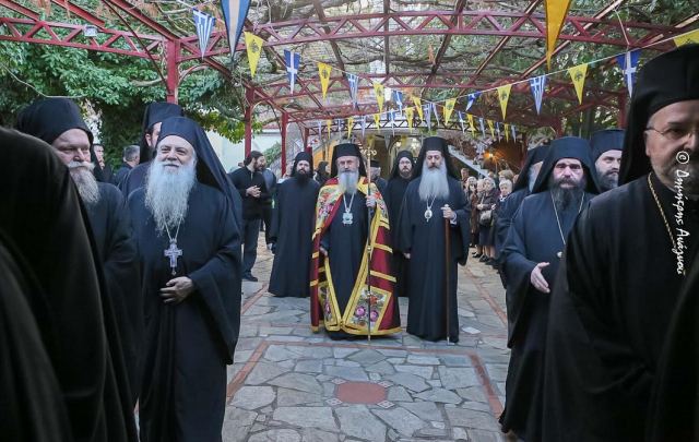 Πανήγυρις με κουρά μοναχού στην Ι.Μ. Αγάθωνος