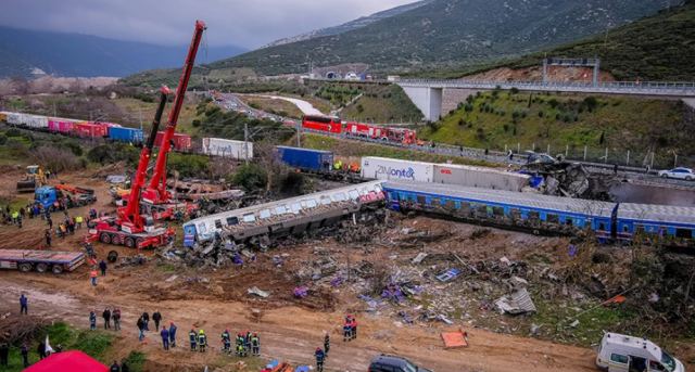 Πρώτα ευρήματα για την τραγωδία στα Τέμπη, τι λέει ο πραγματογνώμονας των οικογενειών των θυμάτων