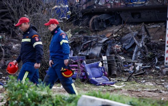 Τέμπη: Η συγκλονιστική περιγραφή 20χρονου φοιτητή - «Βρήκα ζωντανό ένα μωρό κάτω από το κάθισμά μου»