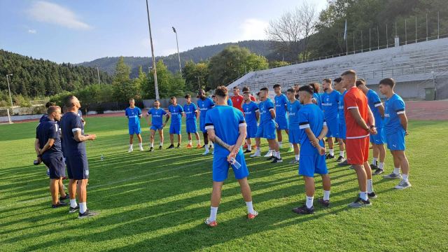 Στο Καρπενήσι οι «μικροί» του ΠΑΣ Γιάννινα και του Ολυμπιακού