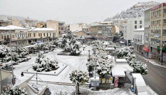 Έρχεται νέο κύμα με χιόνια και μέσα στη Λαμία