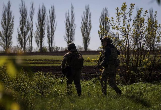 Ουκρανία: Ως και 2 χιλιόμετρα υποχώρησαν οι ρωσικές δυνάμεις στο Μπαχμούτ