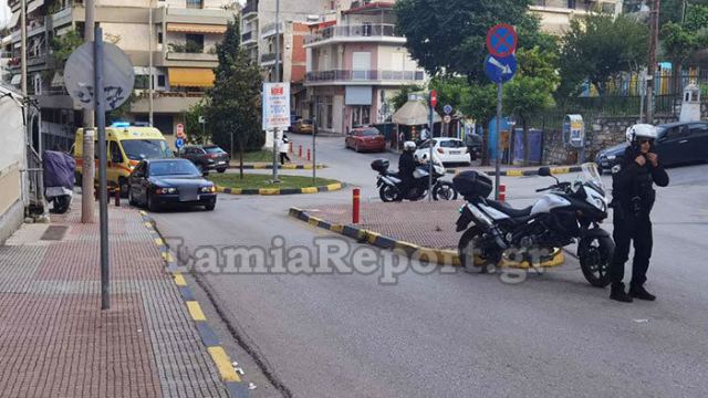 Λαμία: Λιποθύμησε πάνω στο τιμόνι