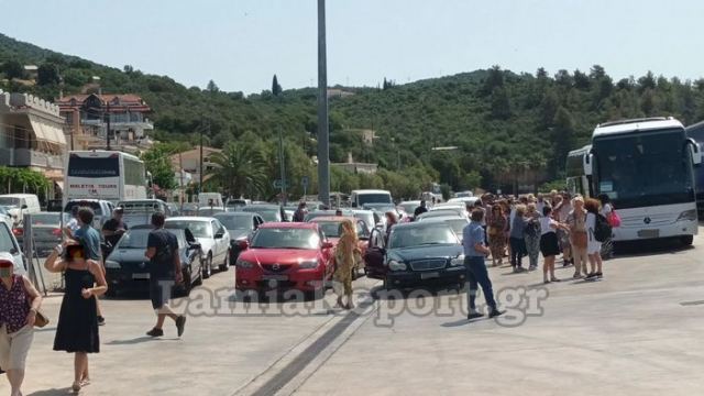 «Πανικός» στα λιμάνια της Γλύφας και της Αρκίτσας (ΦΩΤΟ)