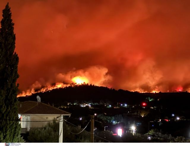 Τί είναι το φαινόμενο των κηλιδώσεων που έπαιξε ρόλο στην επέκταση της φωτιάς στην Αττική - Πυρομετεωρολόγος εξηγεί