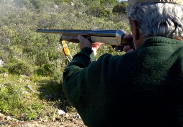 Τραγωδία: Σκότωσε κατά λάθος τον παιδικό του φίλο