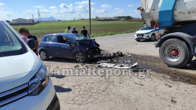 Σύγκρουση ΙΧ με φορτηγό - Νεκρός 33χρονος