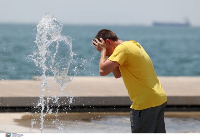 Καιρός: Πάνω από 40°C η θερμοκρασία μέχρι την Κυριακή – Επικαιροποιήθηκε το έκτακτο δελτίο