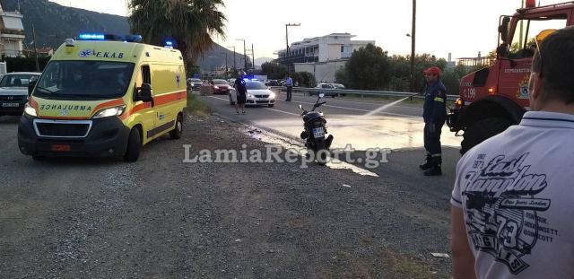 Τροχαίο με μηχανή στα Καμένα Βούρλα - Δείτε εικόνες