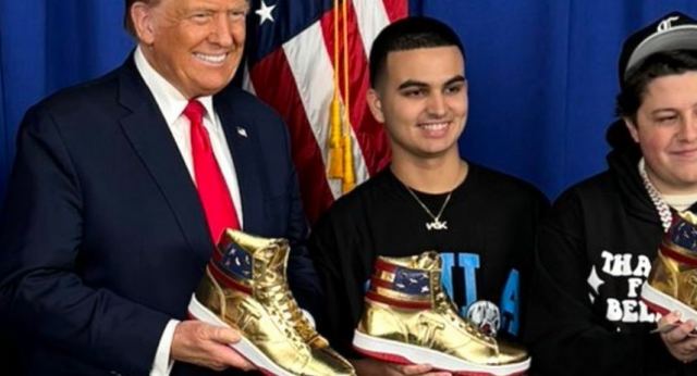 O Τραμπ λάνσαρε δική του σειρά sneakers: Ρώσος CEO πλήρωσε 9.000 δολάρια για ένα ζευγάρι!