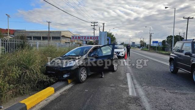 Τροχαίο με δύο γυναίκες τραυματίες στη Λαμία - Δείτε εικόνες