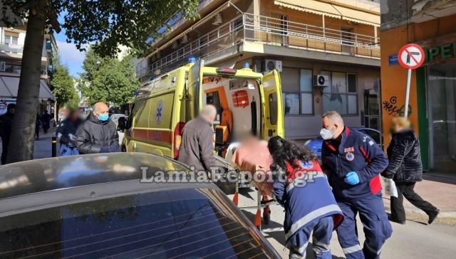 Παράσυρση γυναίκας στο κέντρο της Λαμίας (ΦΩΤΟ)