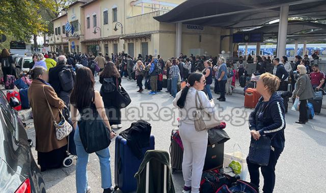 Χαμός στο Λειανοκλάδι! Απίστευτη ταλαιπωρία επιβατών