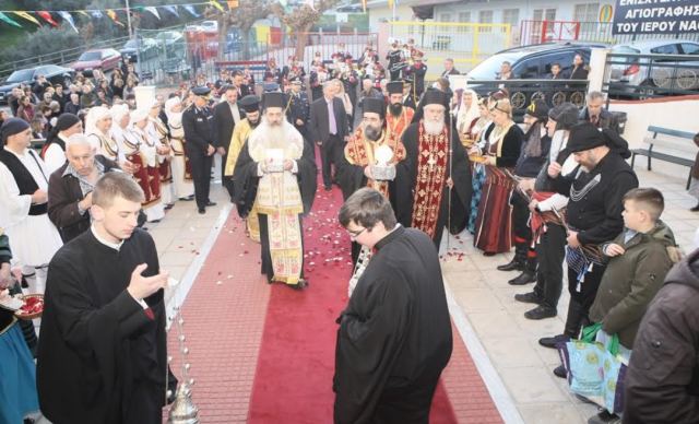 Στη Λαμία Ιερά Λείψανα της Αγίας Μάρτυρος Σοφίας  και της Οσίας Σοφίας