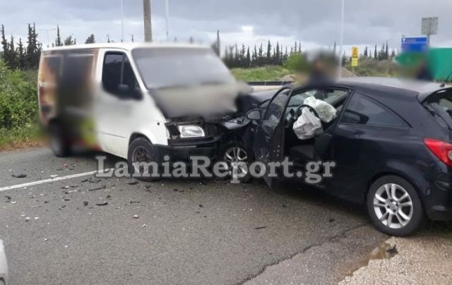 Τροχαίο με το καλημέρα στις Ράχες - Δείτε εικόνες